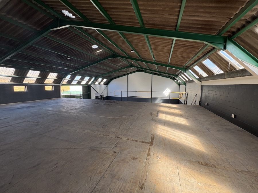 To Let Commercial Property for Rent in Montague Gardens Western Cape